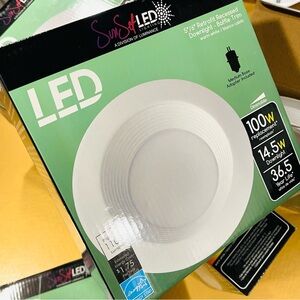 SunSet LED 5"/6" Retrofit Recessed Downlight with Baffle Trim